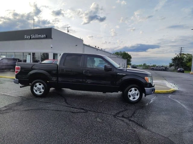Used 2014 Black Ford XLT image 8