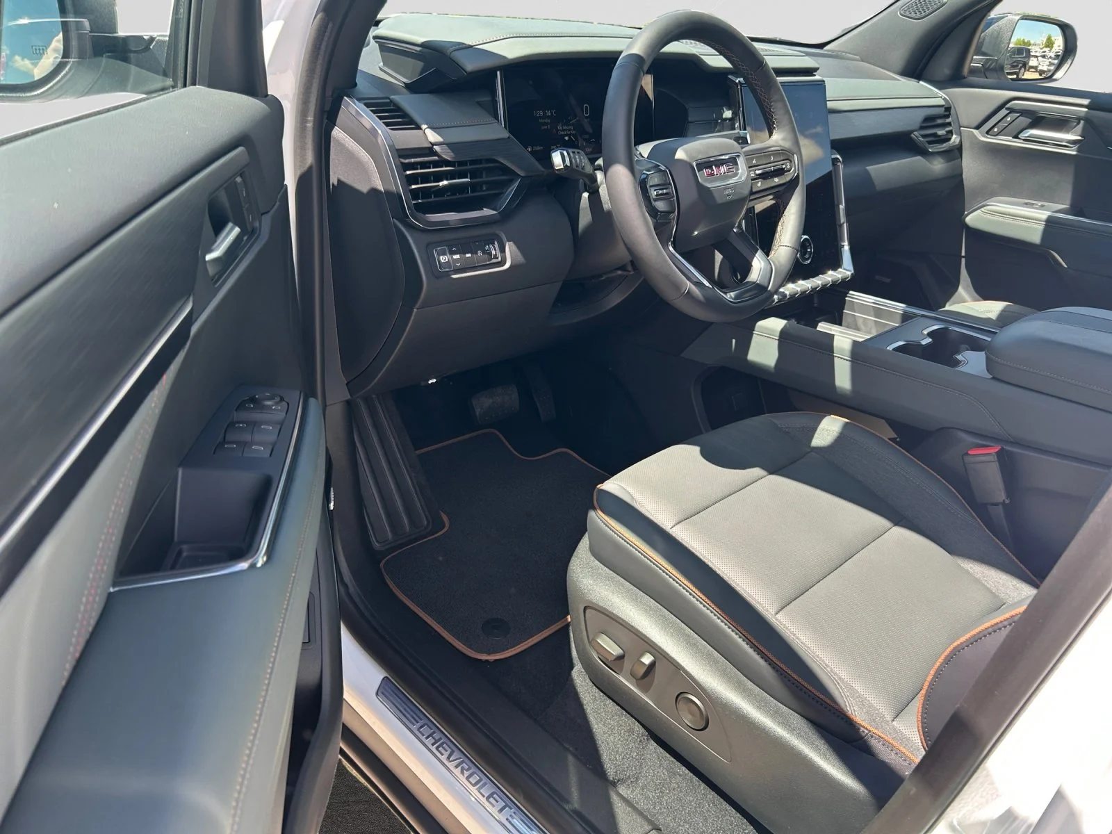 New 2026 Summit White GMC AT4 AWD image 13