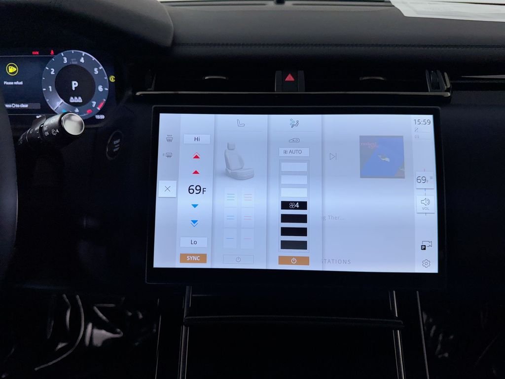New 2026 Zadar Grey Land Rover Dynamic SE image 17