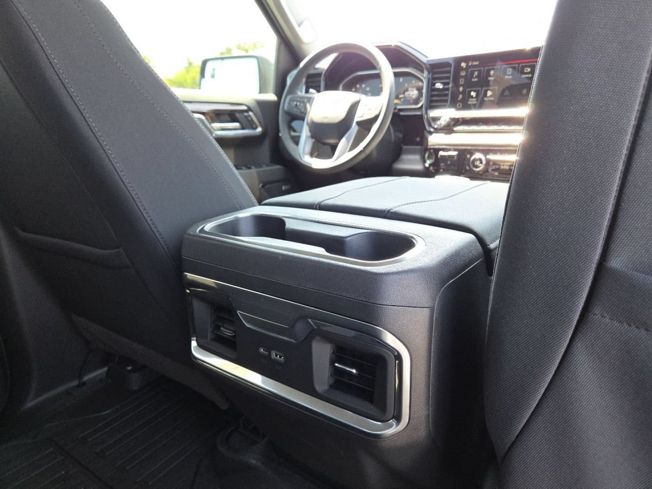New 2026 Sterling Metallic GMC Elevation image 24