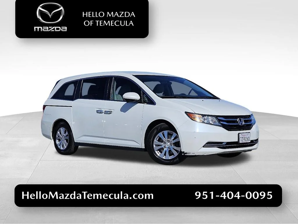 2017 Honda Odyssey SE's photo