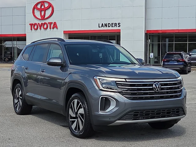 2024 Volkswagen Atlas 2.0T SE w/Technology