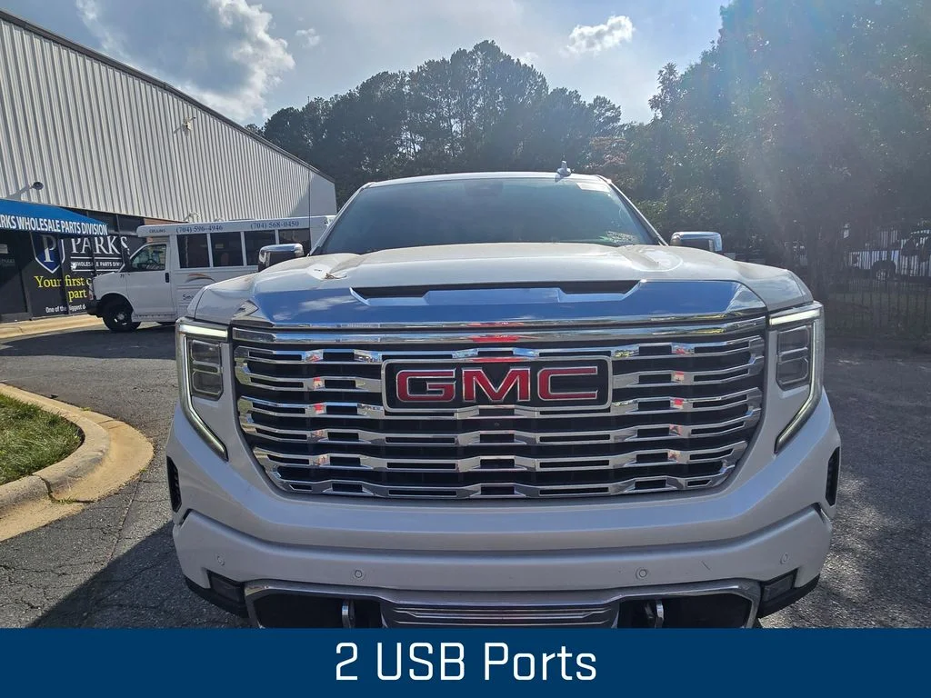 Used 2023 White GMC Denali image 8