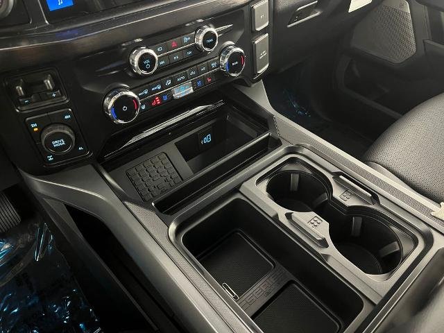 New 2026 Carbonized Gray Metallic Ford F-350® Lariat® image 41