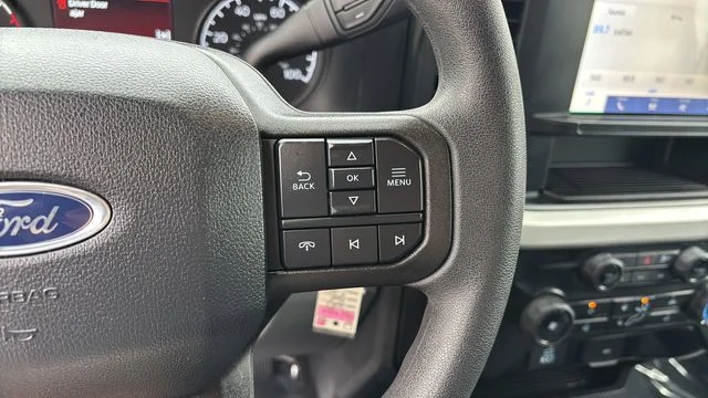 Used 2025 White Ford XLT image 23