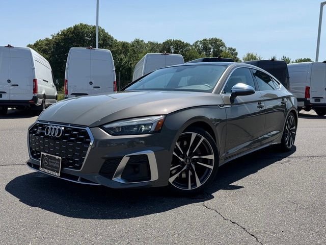 Used 2023 Gray Audi Premium Plus image 3