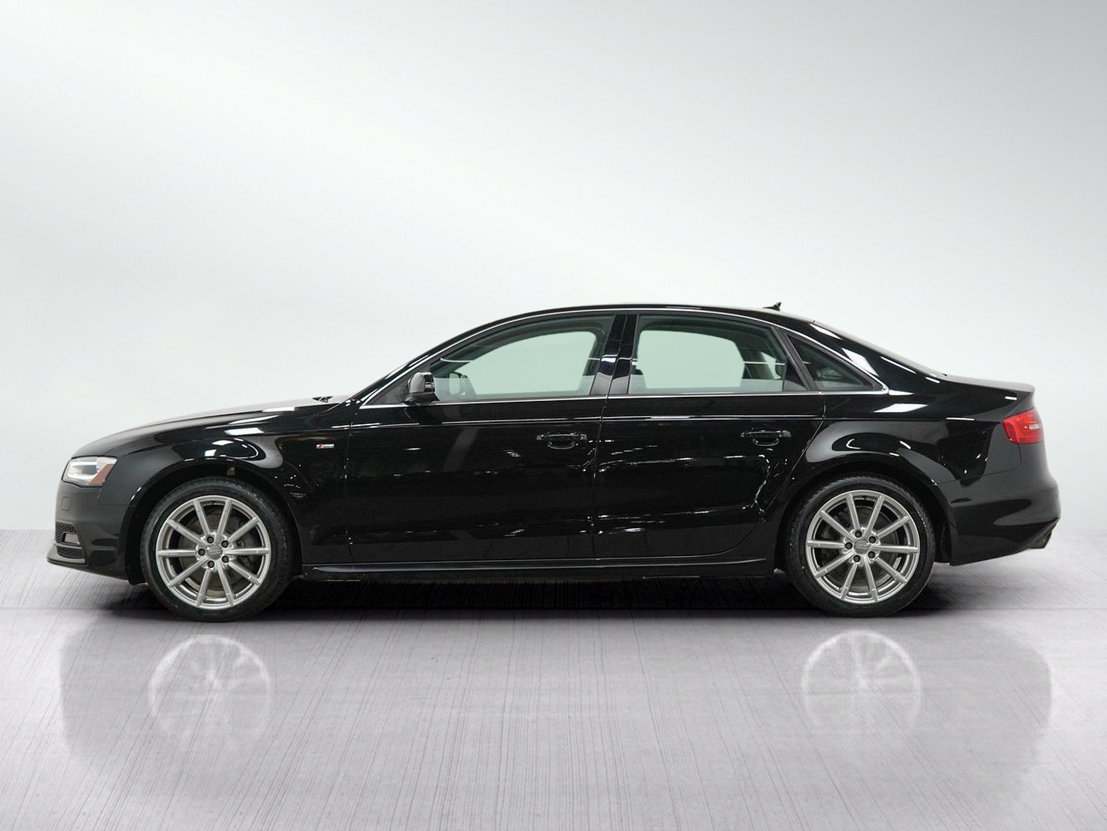 Used 2016 Audi A4 Premium Plus with VIN WAUFFAFL4GN012386 for sale in Burnsville, Minnesota
