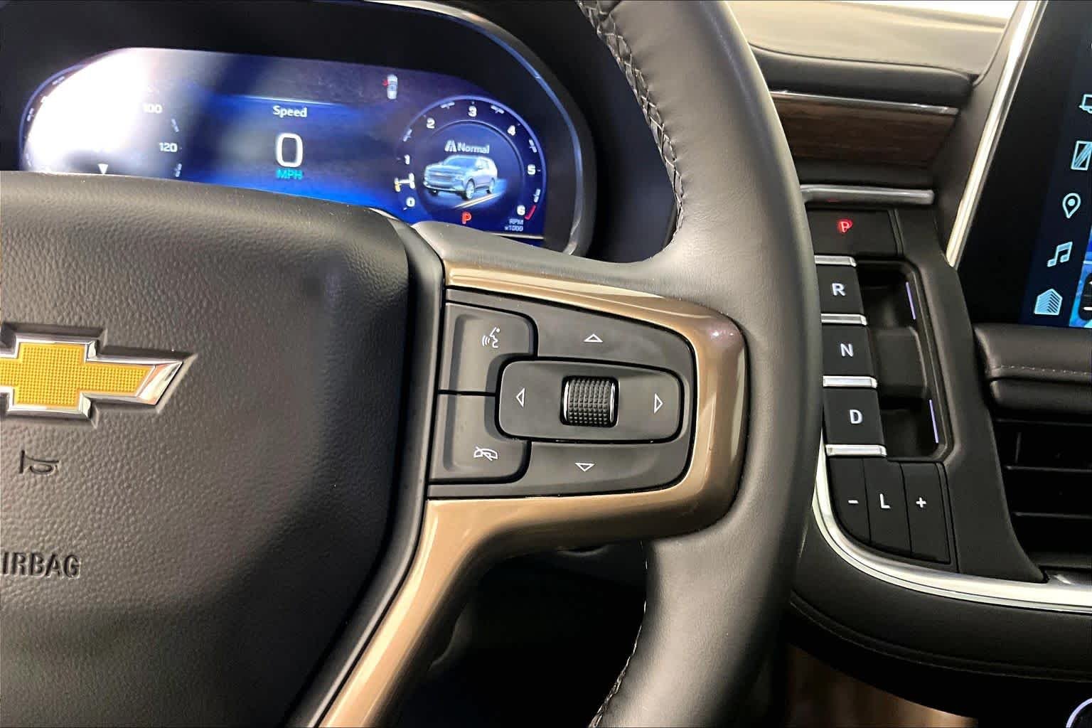 Used 2023 Black Chevrolet High Country image 23