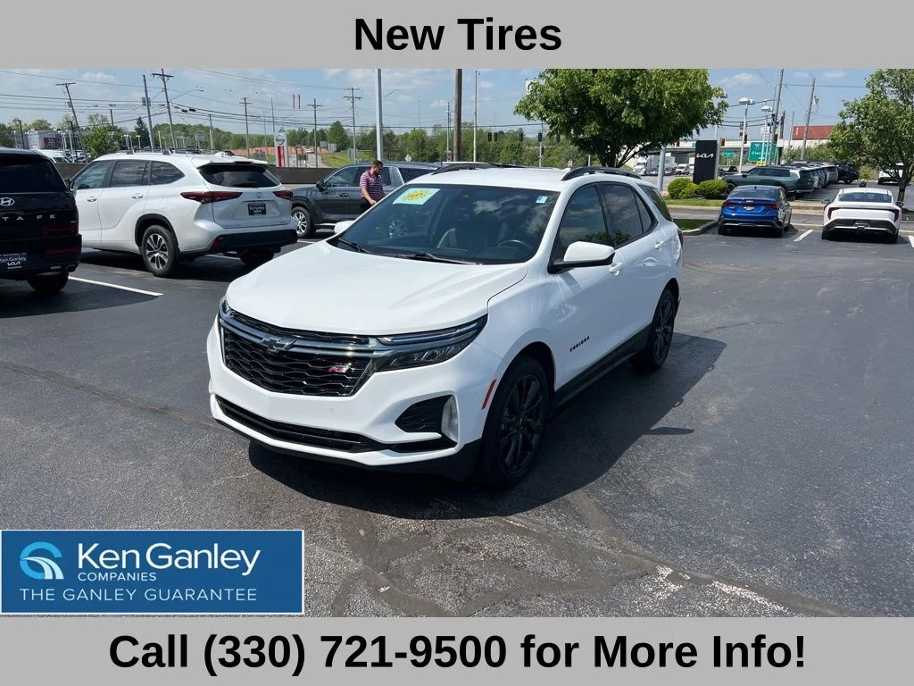 Used 2022 White Chevrolet RS image 2