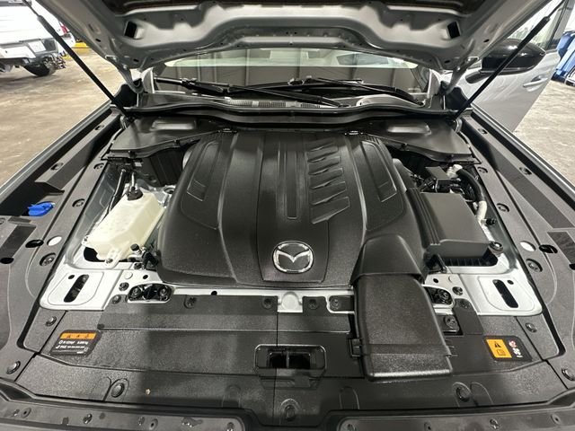 Certified Used 2025 Silver Mazda 3.3 Turbo Premium image 22