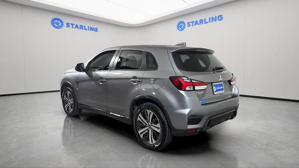Used 2020  Mitsubishi ES 2.0 image 5