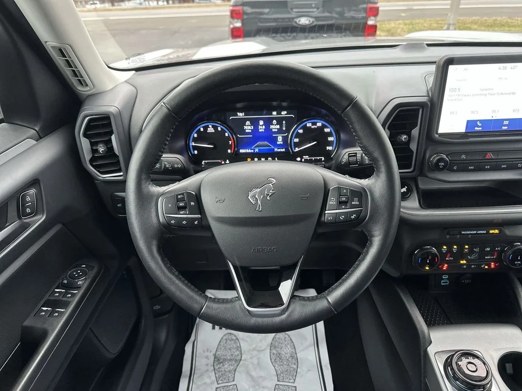 Used 2022 Silver Ford Outer Banks image 14