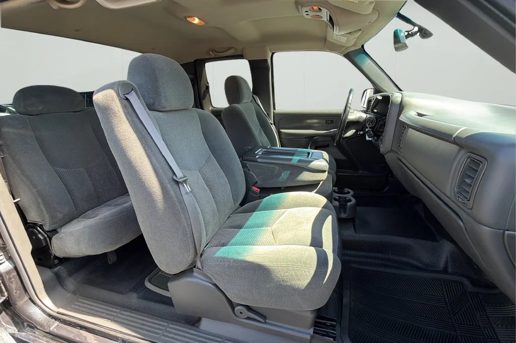 Used 2003 Gray Chevrolet LS image 14