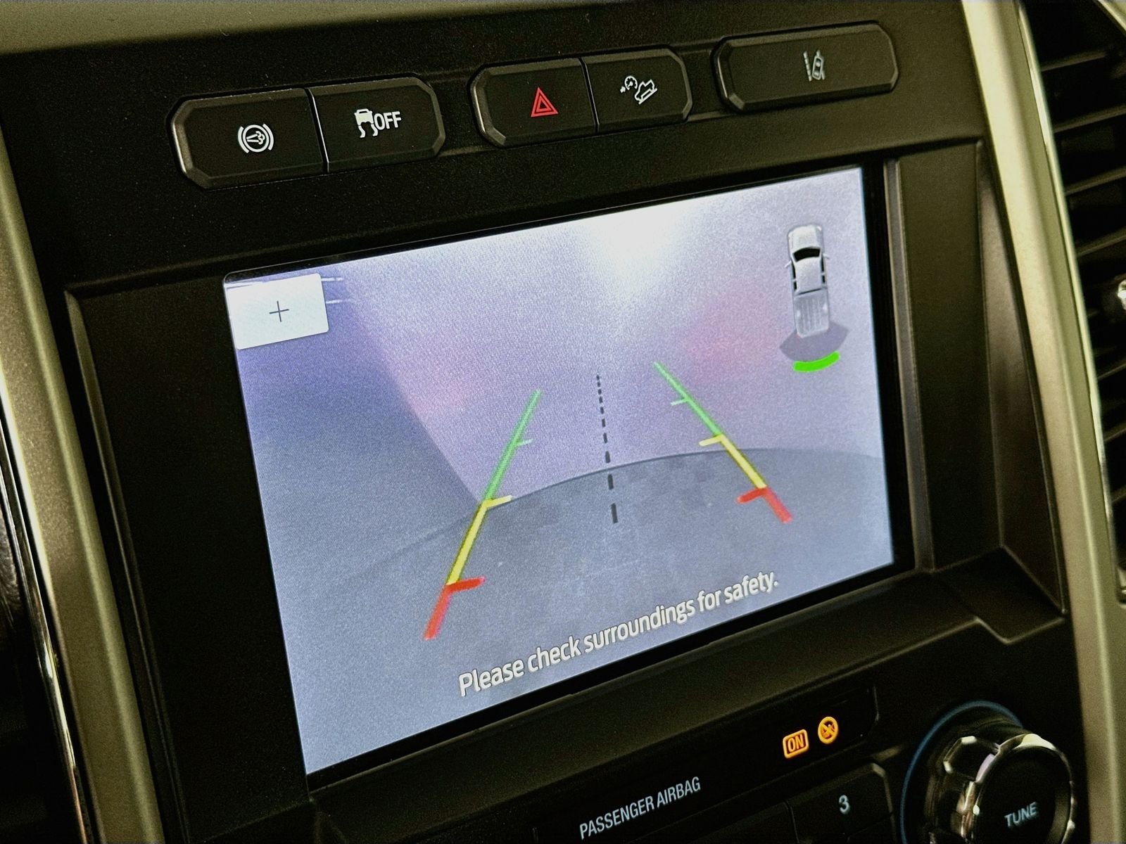 Used 2020 Black Metallic Ford Lariat image 14