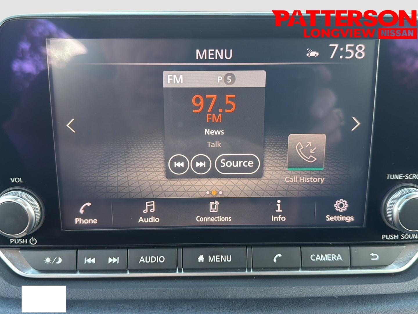 Used 2021 Gun Metallic Nissan SV image 9