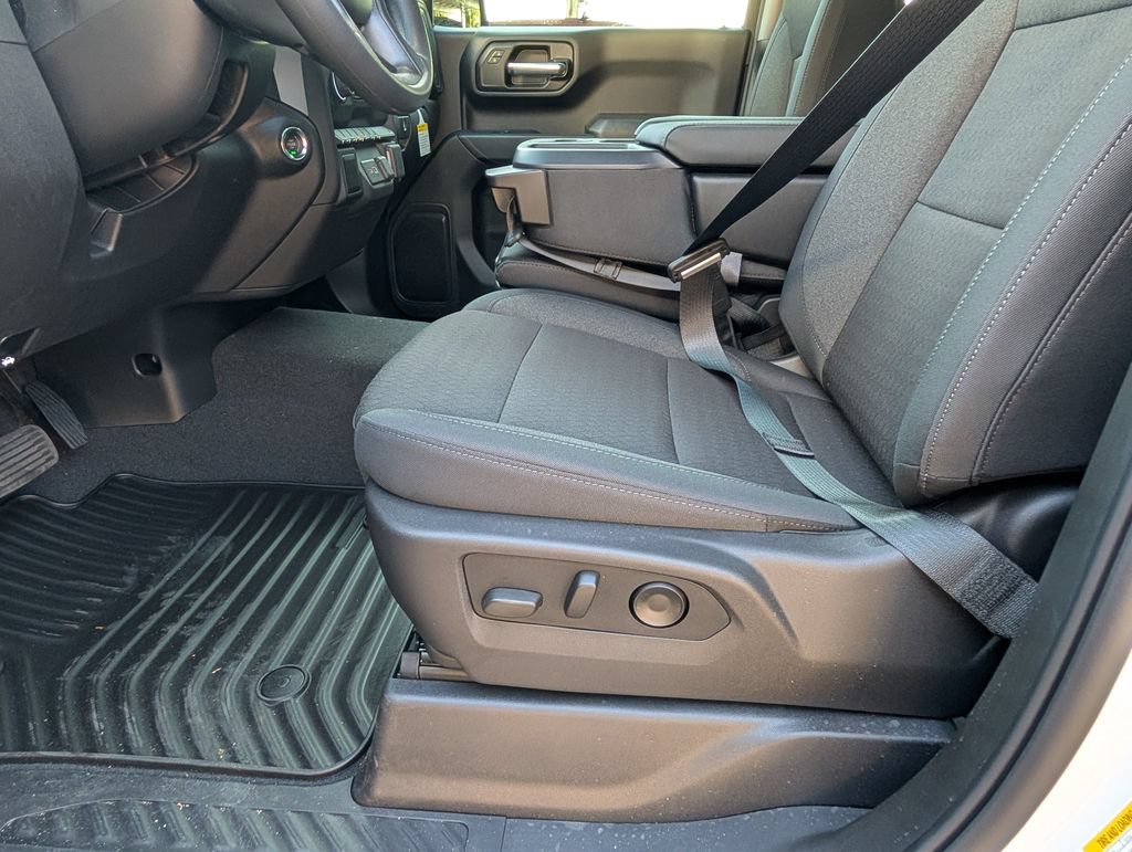 2026 Chevrolet Silverado 1500 Custom - Photo 9