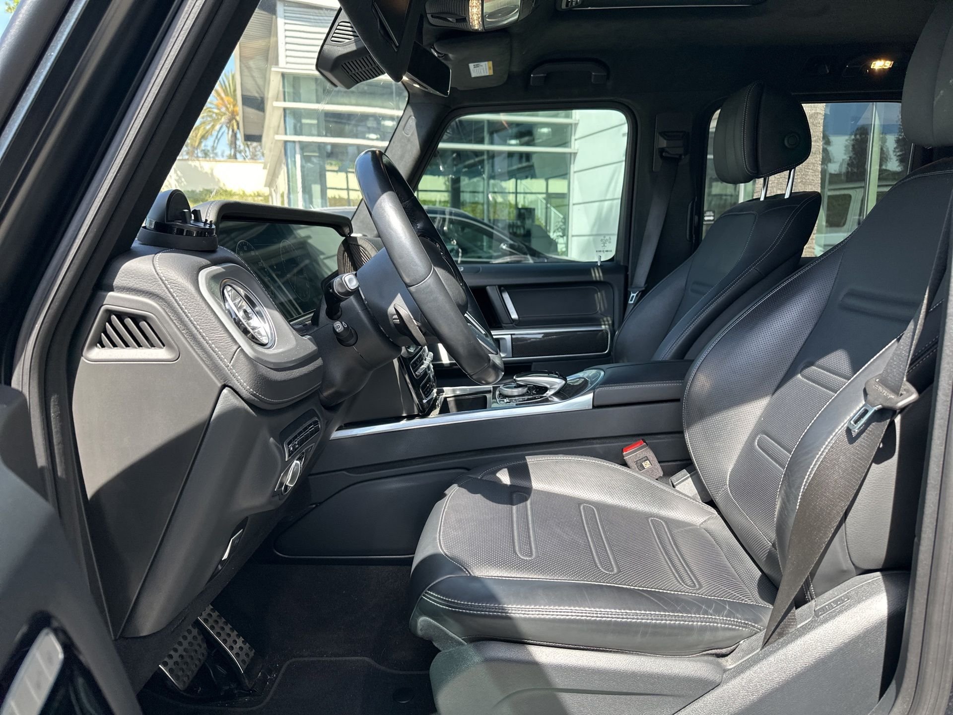 Used 2023 Black Mercedes-Benz G 550 image 5