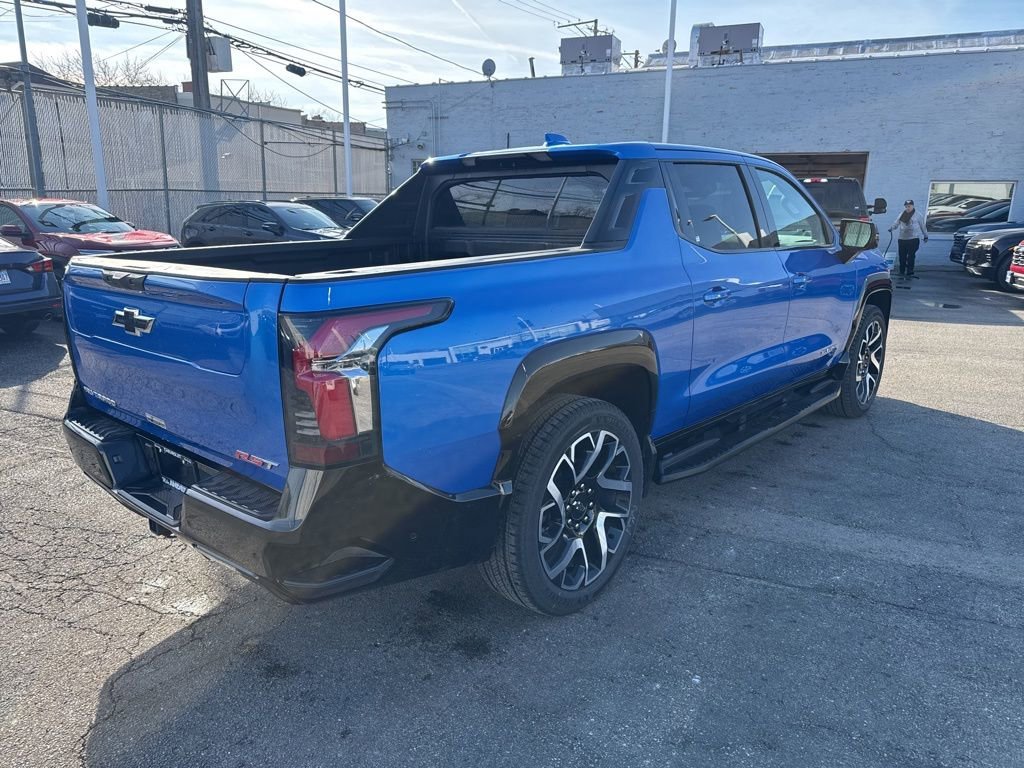 2025 Chevrolet Silverado EV RST - Photo 6