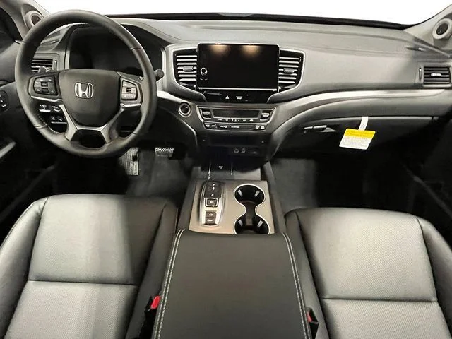 New 2026 Sonic Gray Pearl Honda RTL image 6