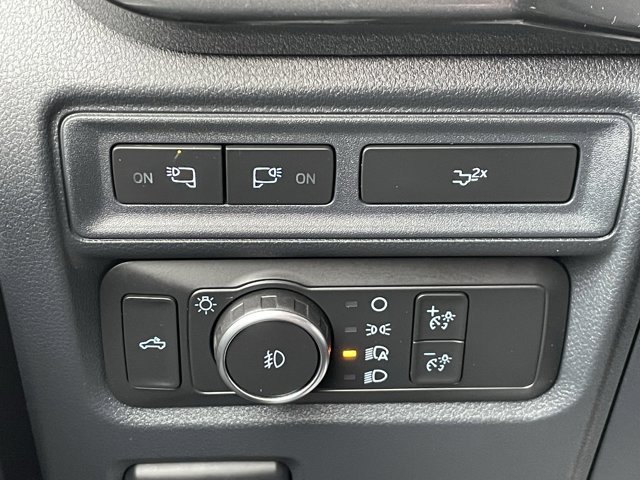 Used 2022 Race Red Ford XLT image 58