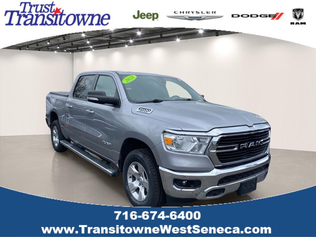 2021 RAM 1500 Big Horn/Lone Star 4x4 Crew Cab 5'7's photo