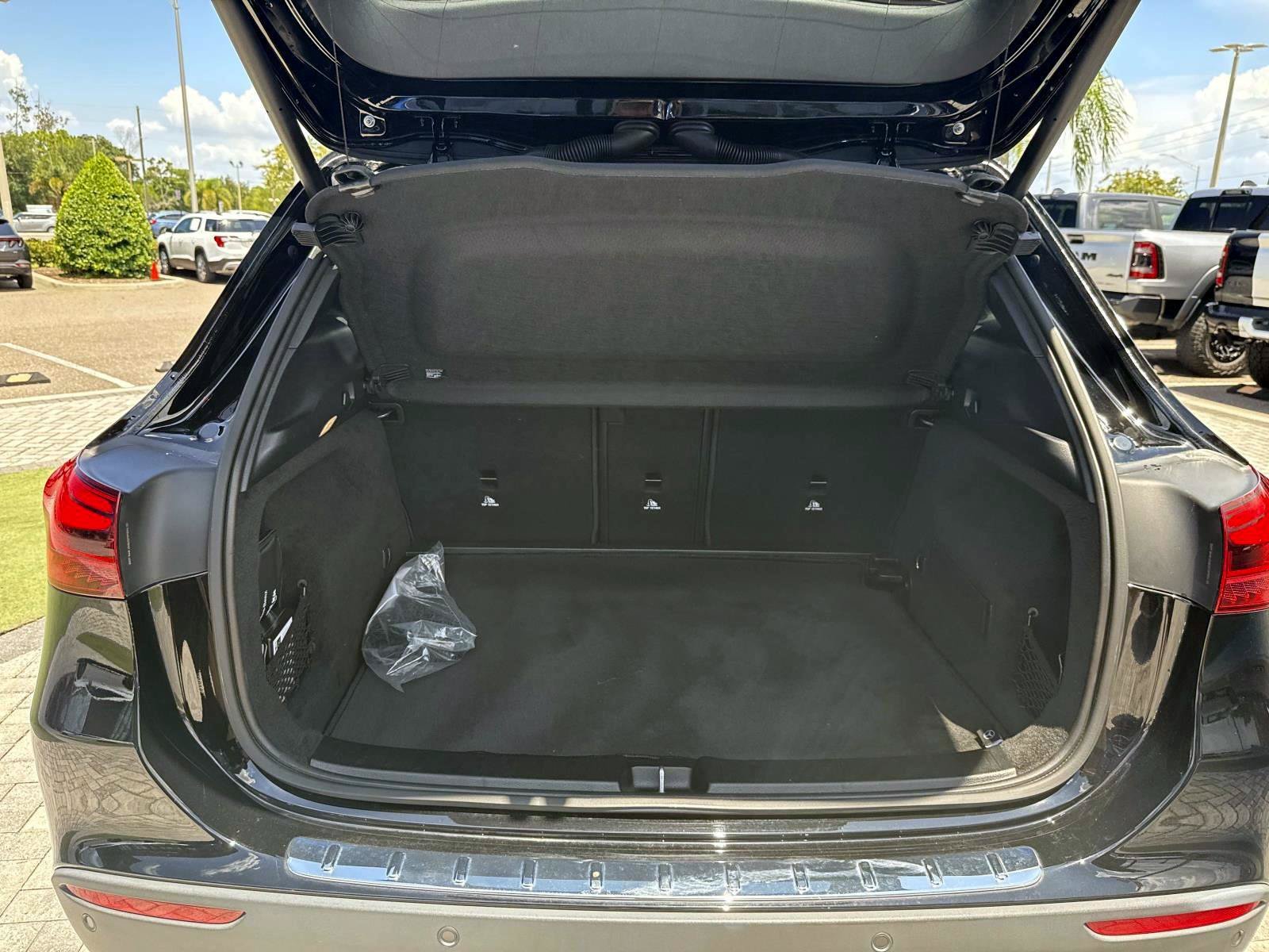 Used 2025 Black Mercedes-Benz 250 image 9