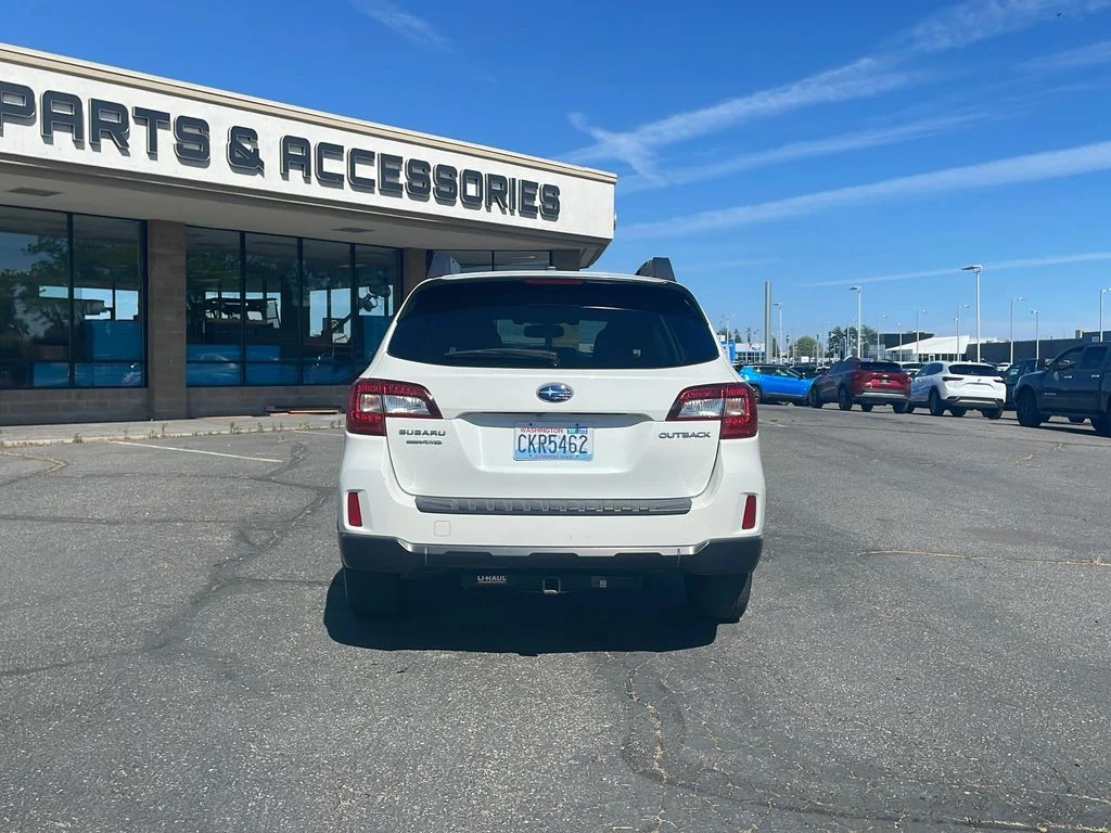 Used 2015 Crystal White Pearl Subaru 2.5i Limited image 6