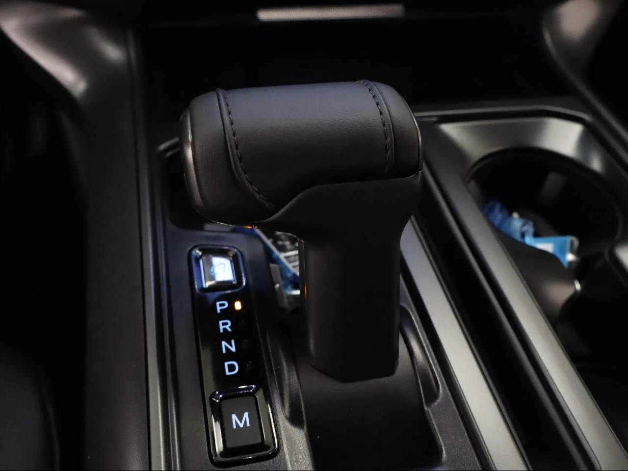 New 2026 Star White Metallic Tri-Coat Ford Lariat® image 8