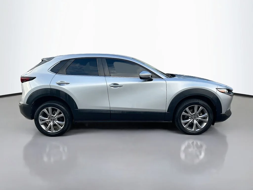 Used 2021 Sonic Silver Metallic Mazda Select image 8