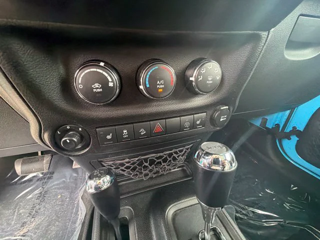 Used 2017 Blue Jeep Unlimited Sahara image 22