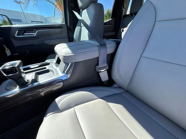 New 2026 White Chevrolet RST image 18