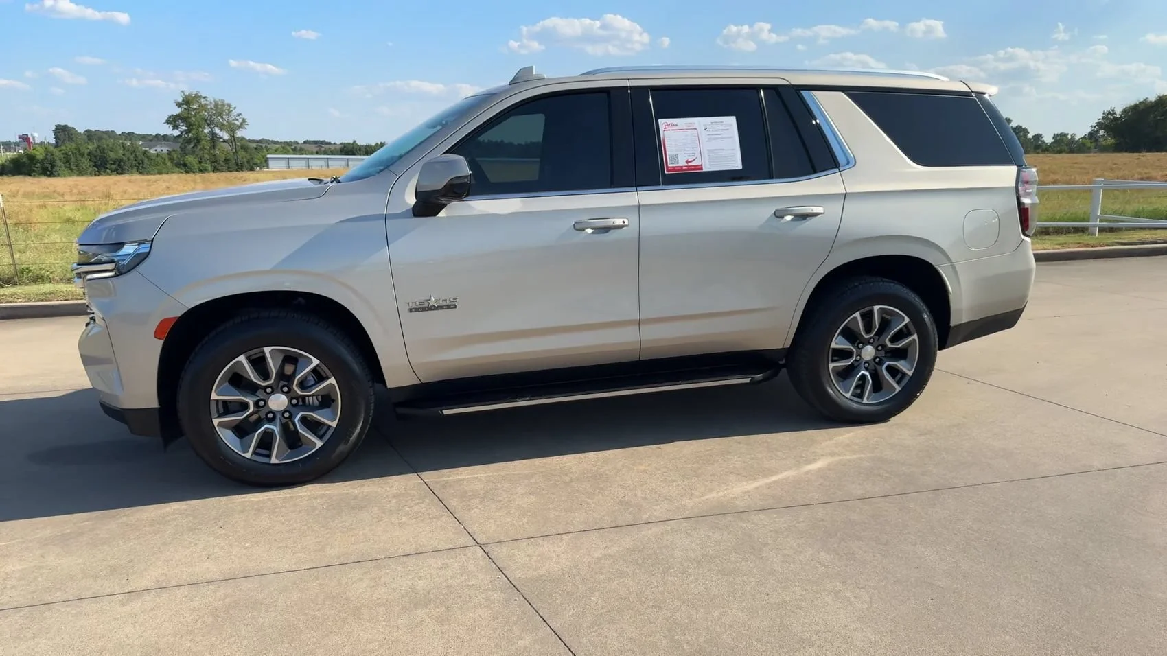 Used 2022 Empire Beige Metallic Chevrolet LT image 6