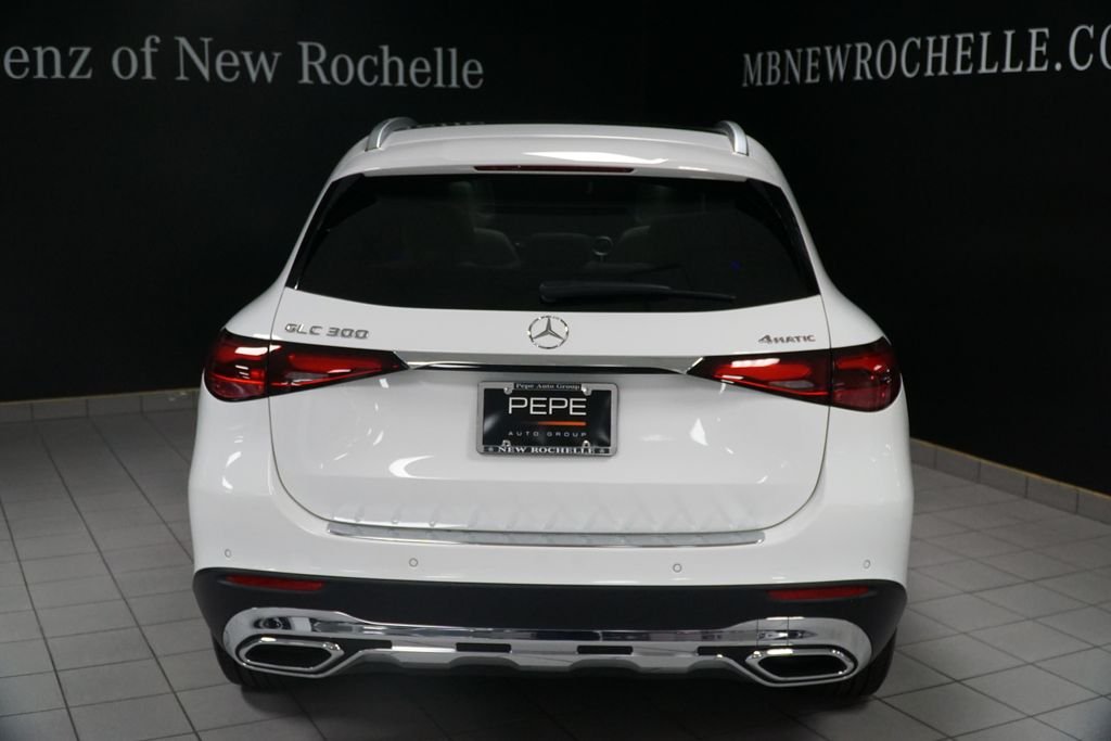Certified Used 2026 White Mercedes-Benz GLC 300 image 35