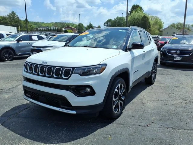2023 Jeep Compass Limited - Photo 9