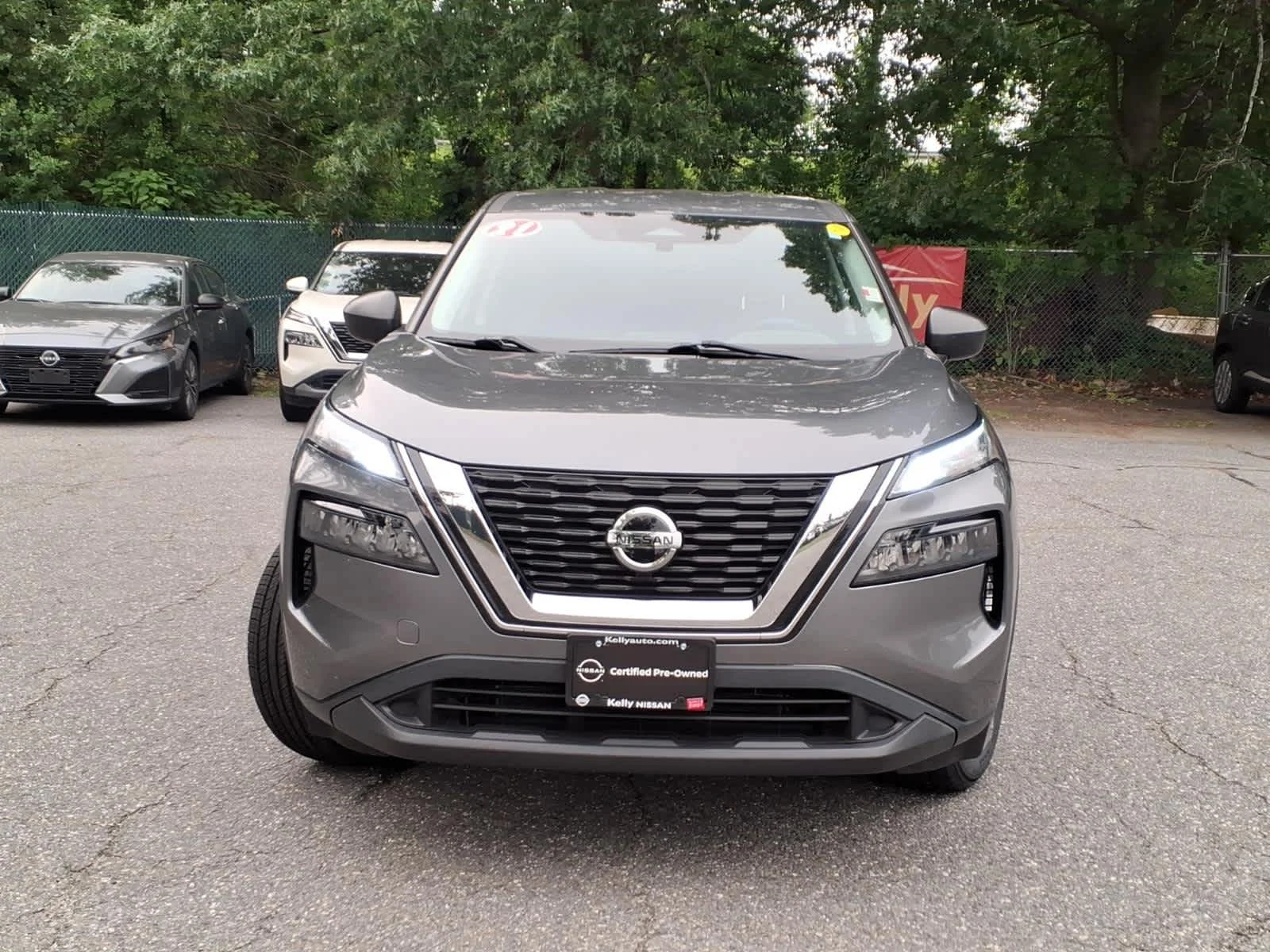 Certified Used 2021 Gun Metallic Nissan S image 2