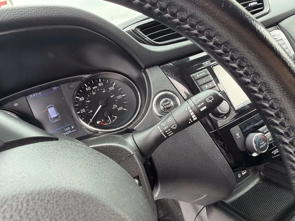 Used 2020 Gray Nissan SV image 30