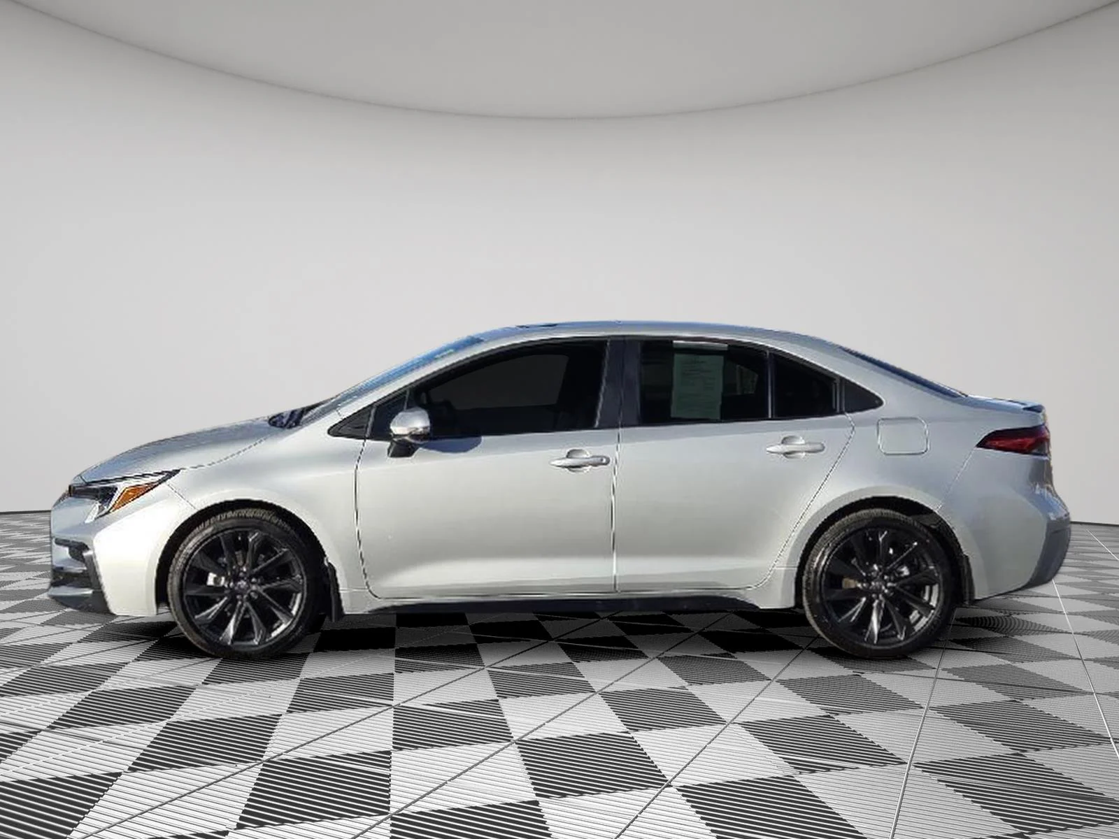 2026 Toyota Corolla XSE - Photo 7