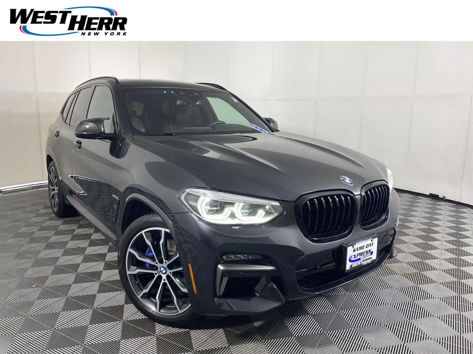 Used 2020 Dark Graphite Metallic BMW M40i image 1