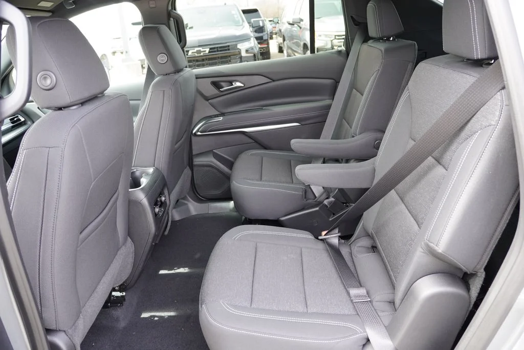 2026 Chevrolet Traverse LT - Photo 11