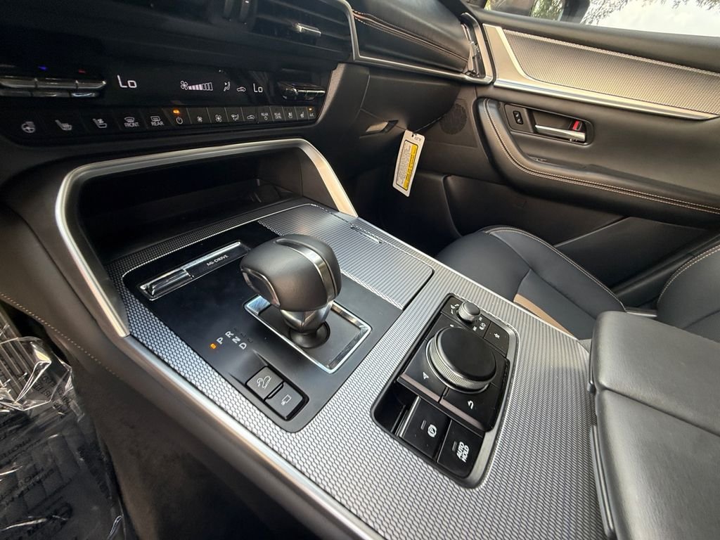 2025 Mazda CX-90 Premium Package - Photo 18