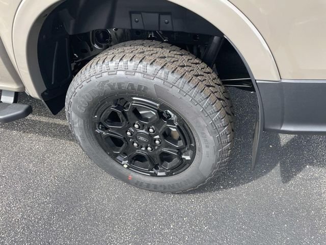 New 2026 Marsh Gray Ford XLT image 4