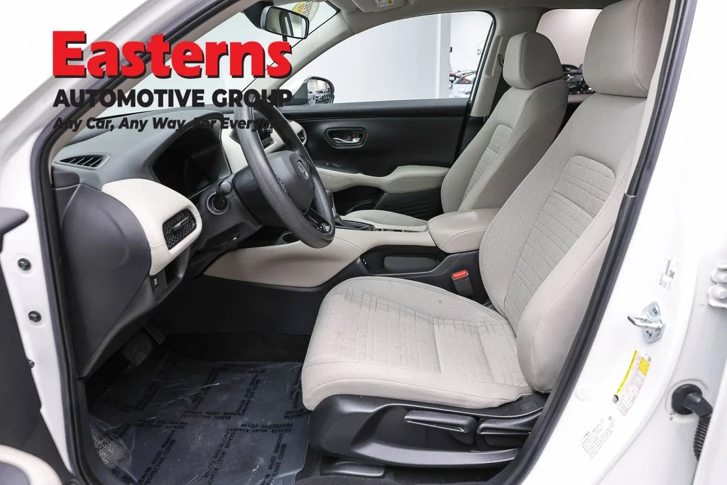 Used 2024 White Honda LX image 14