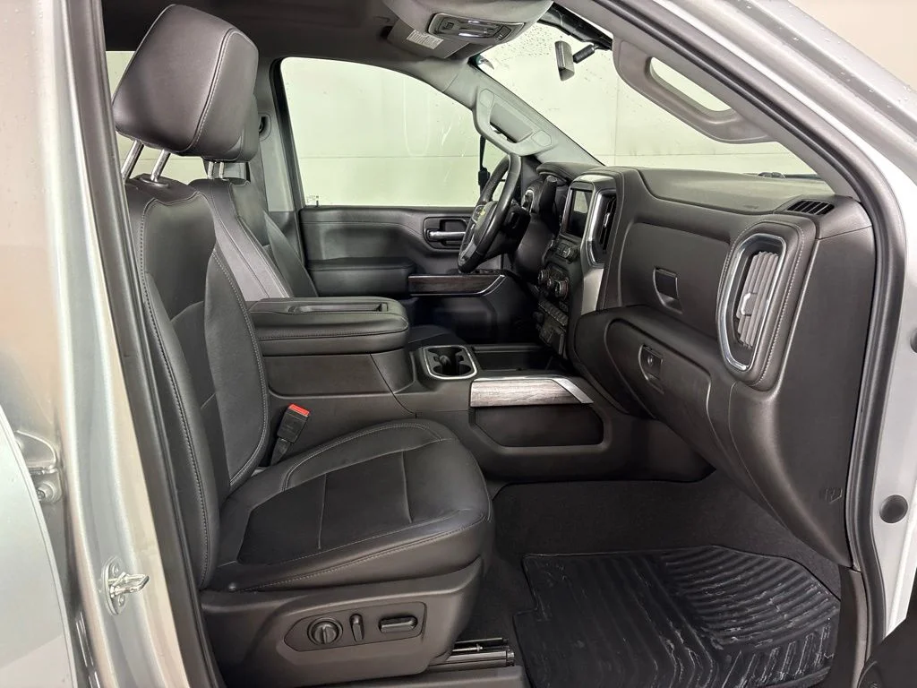 Used 2021 Silver Chevrolet LTZ image 22