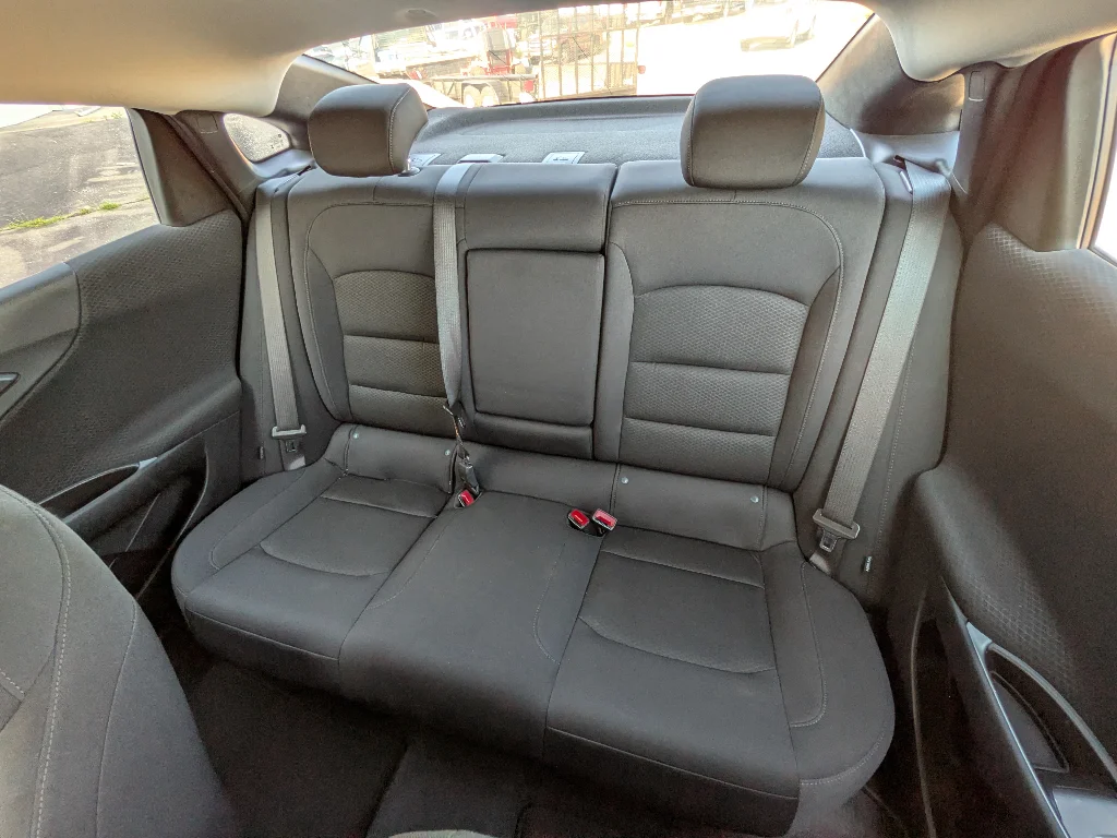 Used 2024 Summit White Chevrolet LT image 15