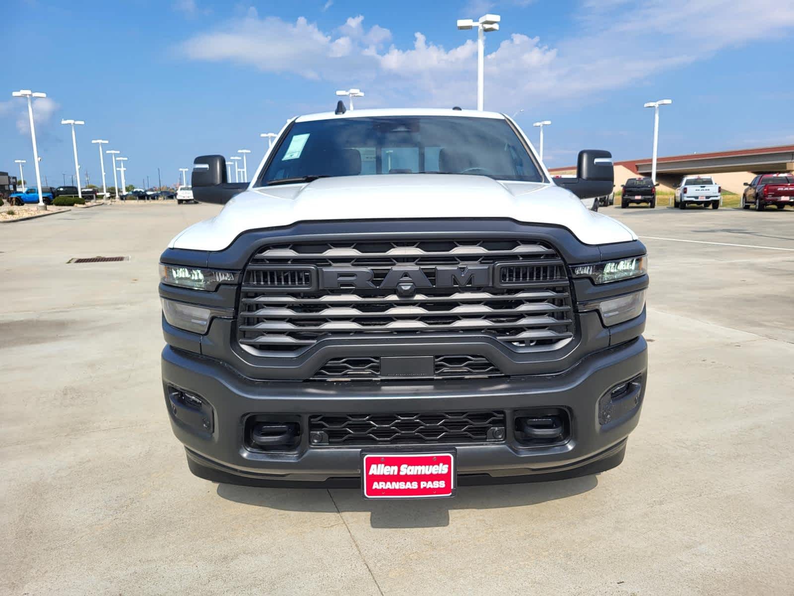2026 RAM 2500 Tradesman - Photo 8