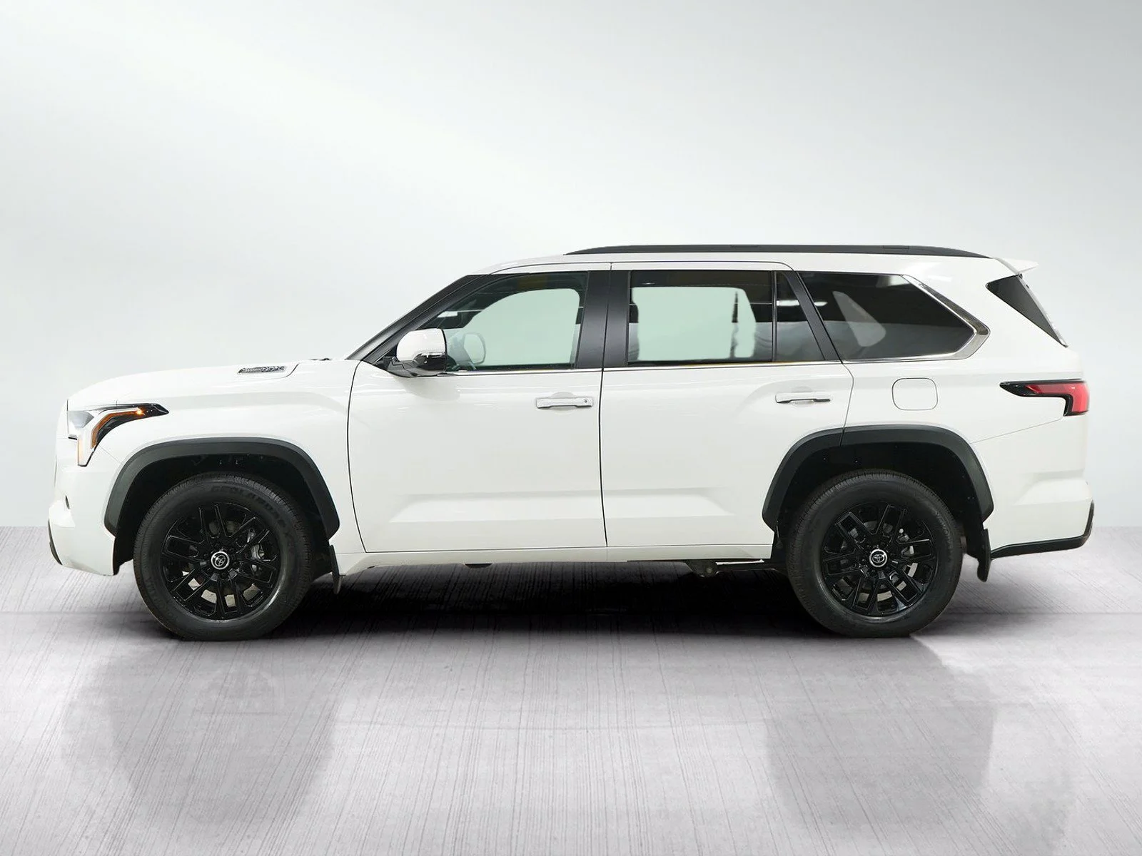 Used 2025 Toyota Sequoia SR5 with VIN 7SVAAABA1SX051794 for sale in Wayzata, Minnesota