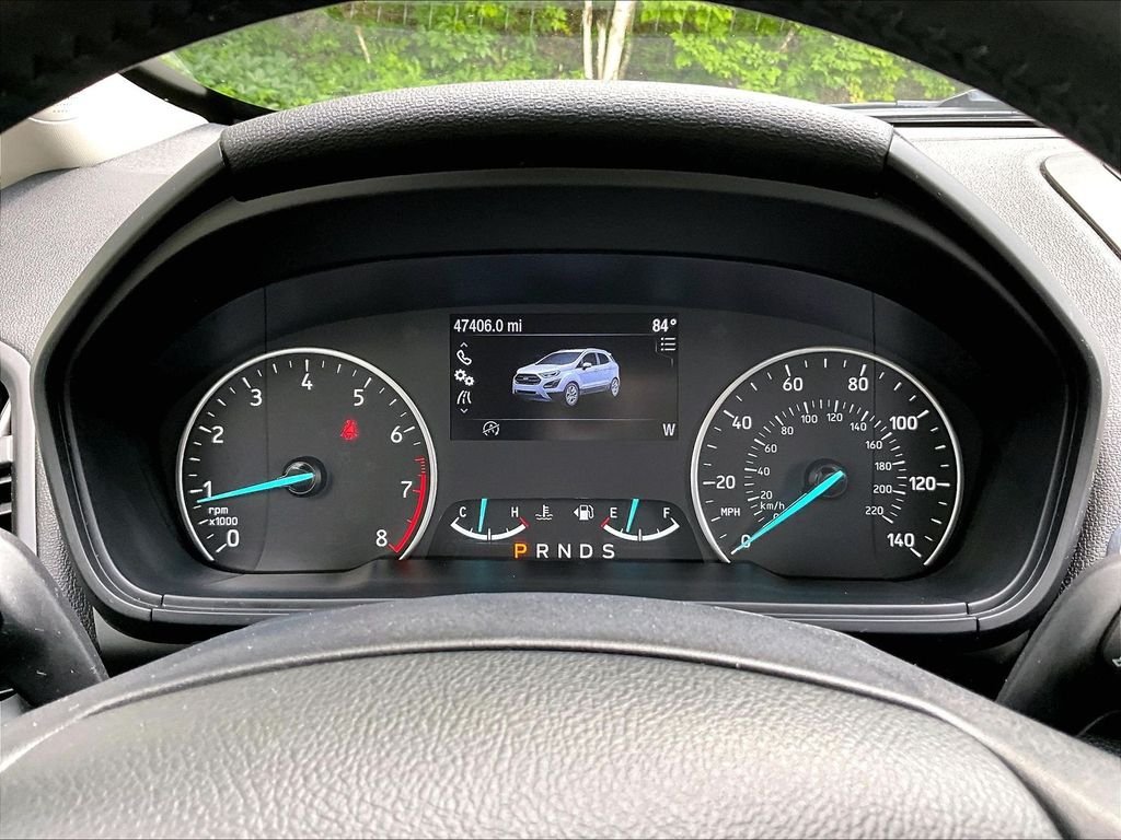 Used 2019 Shadow Black Ford SE image 25