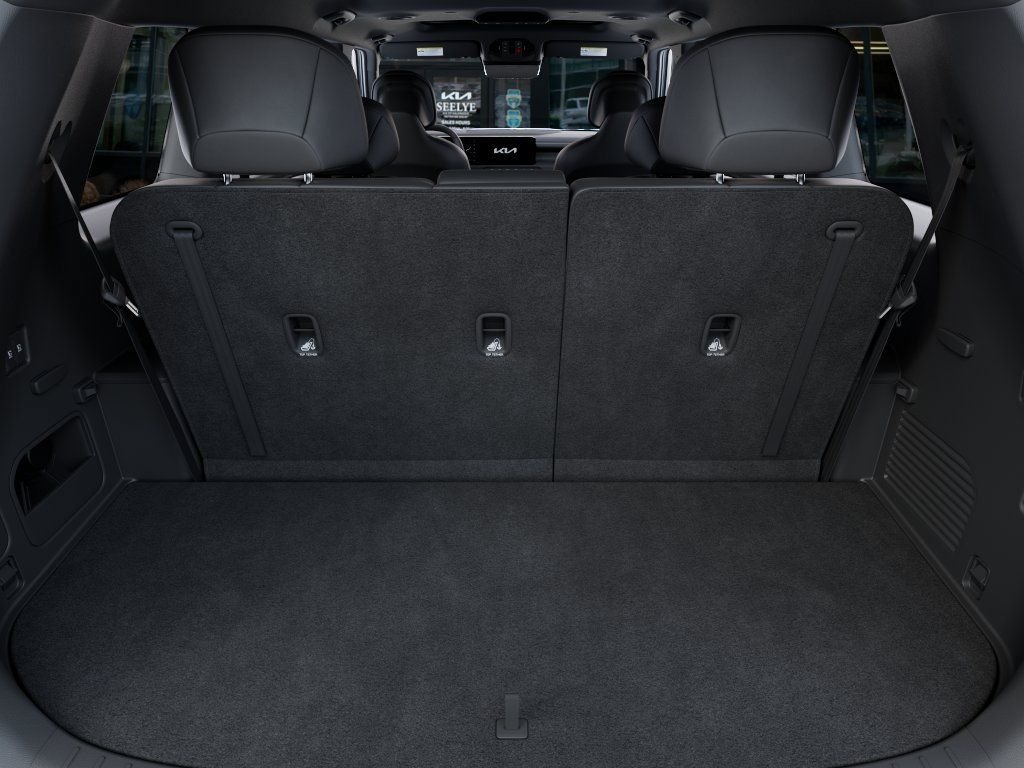 New 2027 Glacial White Pearl Kia X-Line EX image 19
