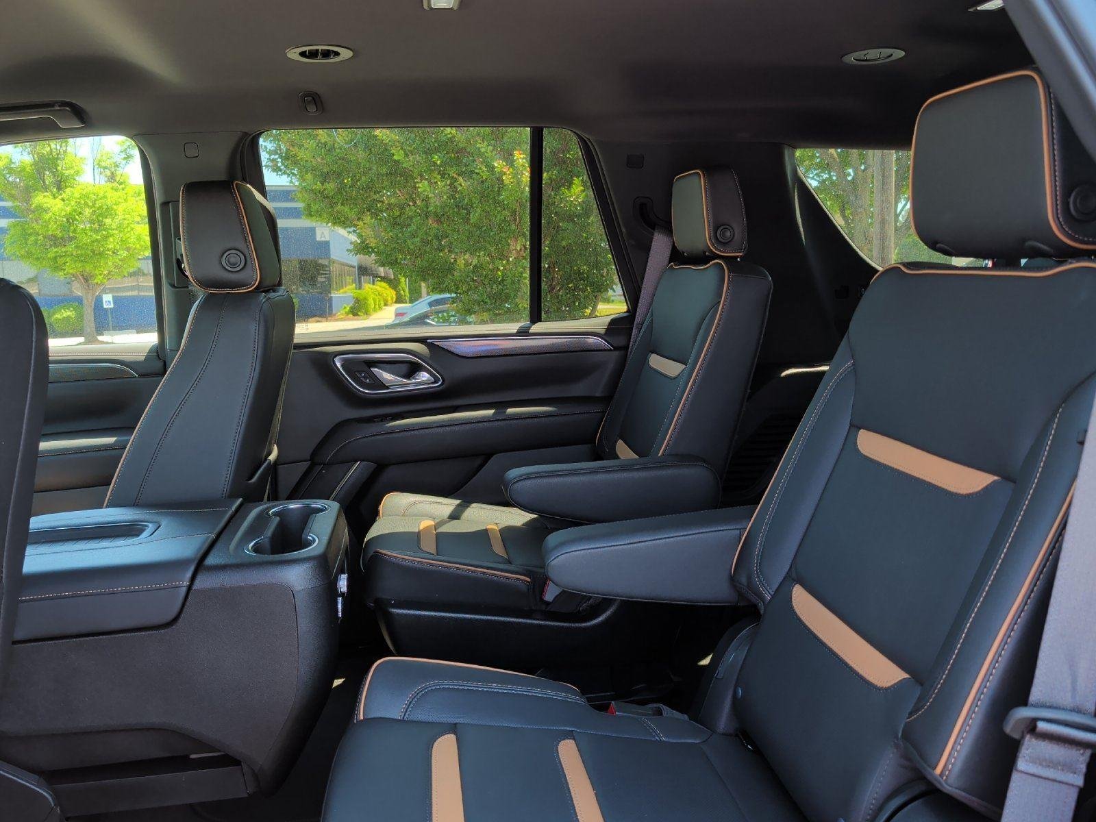 Used 2024 Summit White GMC AT4 image 33
