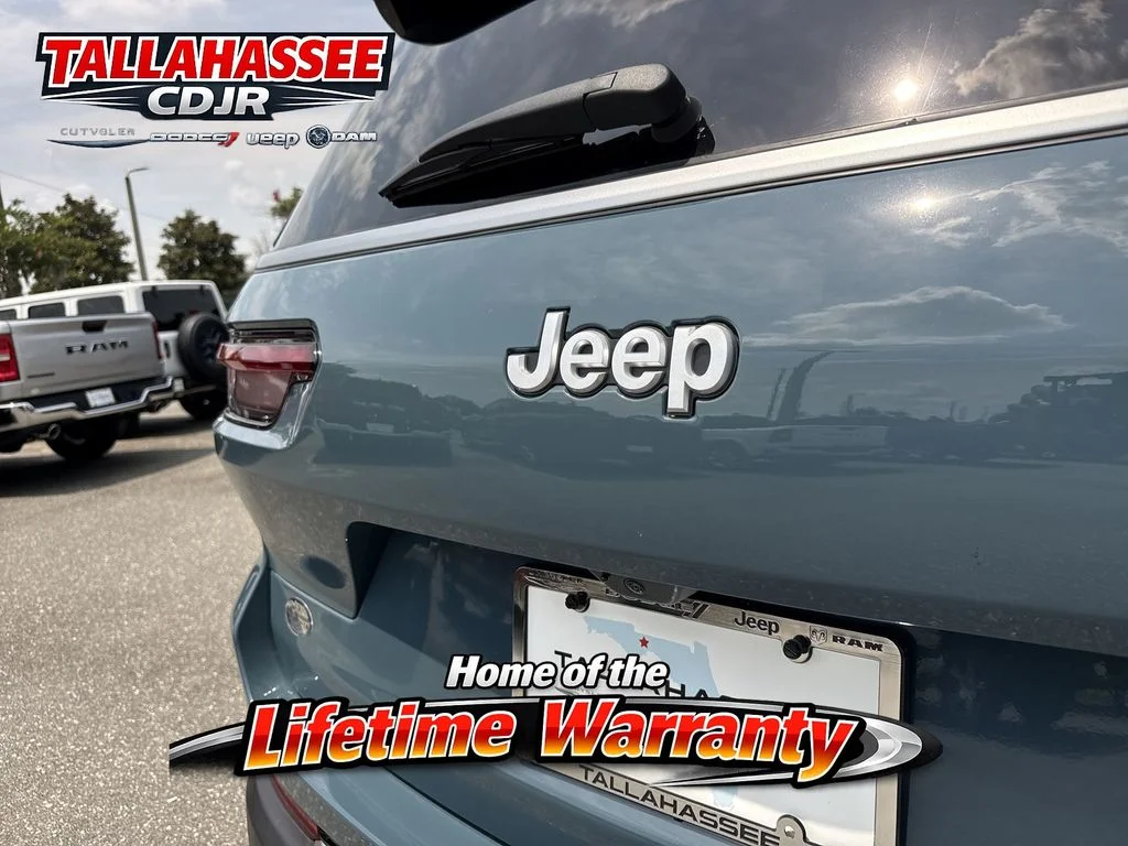New 2026 Steel Blue Exterior Paint Jeep Limited image 5